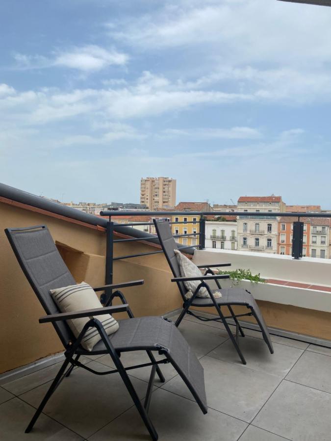 Le Petit Bijou Sete, Quatre Appartements Au Centre Ville, Trois Avec Vue Canal Exterior photo